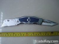 two blades utility knife