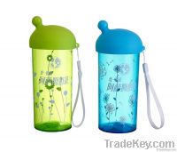 Fashionable plastic water bottle