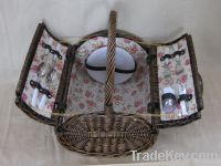 Eco-friendly wicker picnic basket