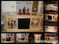 Mini-Bar Cocktail Table