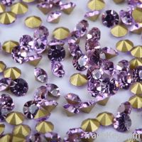 Sparkly pointback rhinestone