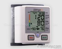 Automatic wrist talking blood pressre monitor for home use