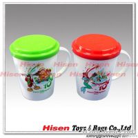 plastic cups with lid