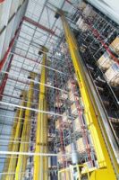 High-rise racking system for pallets