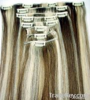 Mixed color clip in hair extension