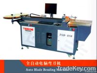 Automatic bending machine for packing industry