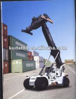 container reach stacker