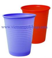 Disposable plastic cup