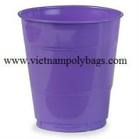 Disposable plastic cup