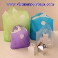Plastic curve top carrier bag