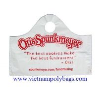 Snack carrier out wave top bag