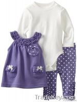 2013 cute and lovely baby clothing set