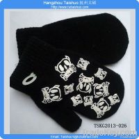 Kids acrylic knitting mittens