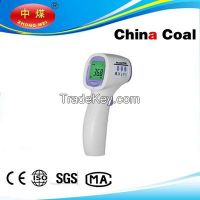 Infrared non-contact thermometer with high precision