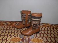 Kilim boots