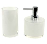 https://www.tradekey.com/product_view/2pcs-Liquid-Soap-Dispenser-Tumbler-Cup-5149830.html