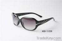 Women&#039; Sunglasses with PC lens and fashion design