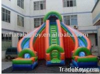 Giant inflatable slide