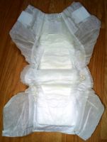 Disposable Baby Diapers with re-fastenable tapes