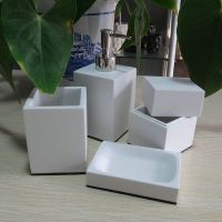 soap dish with natural stone made of resin Item No BP0454