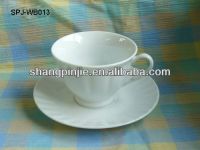 porcelan tea cup and saucer