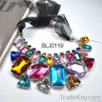 Crystal stone necklaces / Charm necklaces