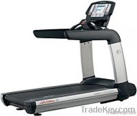 Life Fitness Platinum Club Series Treadmill - Engage 15" Console