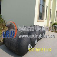 durable inflatable natural rubber ship fender