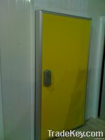 cold room hinged door