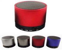 Portable bluetooth handsfree mini speaker with built-in rechargeable battery