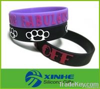 https://es.tradekey.com/product_view/2013-Good-Looking-Silicone-Rubber-Bracelet-5717924.html