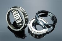 Tapered roller bearing 32213