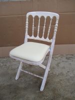 White folding chiavari chairs