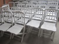 Folding napoleon chiavari chair