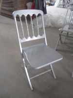 White folding chiavari chair for wedding