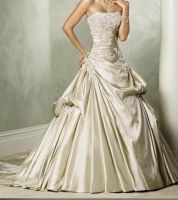 Appliqued Satin pleated wedding bridal dresses RE13047