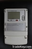 Three-phase multifunction energy meter with programmable pulse output