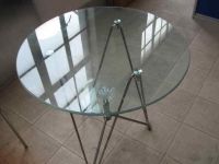 https://fr.tradekey.com/product_view/Acrylic-Living-Room-Table-6199810.html