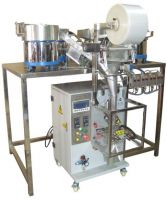 Wood dowel packing machine