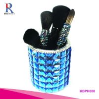 https://www.tradekey.com/product_view/Stationery-amp-gift-Zebra-Crystals-Beaded-Pen-Holder-Diamonte-Your-Desk-Organizer-6301996.html