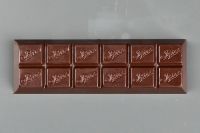 CHOCOLATE 