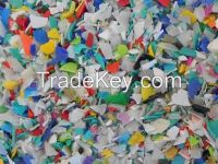 HDPE scrap flakes crushed / recycled