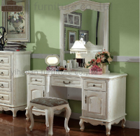 European-style solid wood dressing table