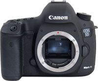 CAN0N EOS  5D Mark lll DSLR Digital Pro SLR Camera