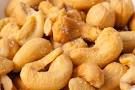 Processed Cashew Nuts(Raw)Roasted & Salted cashews (50% Less Salt) w32