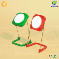 new design good quality rechargeable table lamp charged by solar