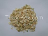 Dehydrated onions flakes