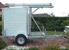 Pneumatic telescopic mobile trailer mast