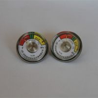 Pressure gauge for powder fire extinguisher