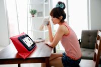 ADDIN Cozy Stand- For iPad